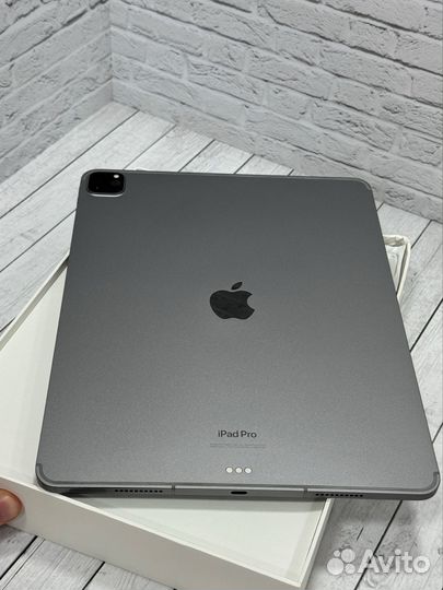 iPad pro 12.9 2022 m2 256gb