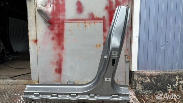 Порог кузова левый Bmw 5 Серия E60 2.5 AT