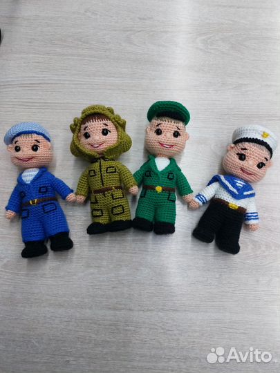 Вязаные игрушки ручной работы в наличии и на заказ