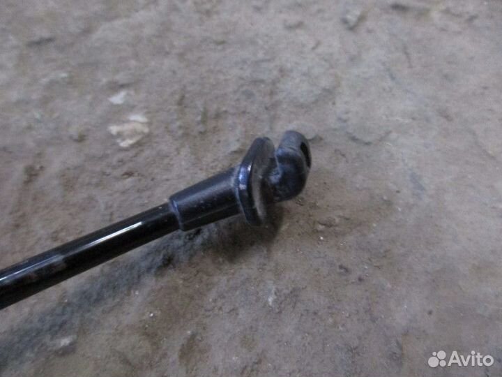 Держатель капота Kia Ceed 2012-2018 (81170A2000)