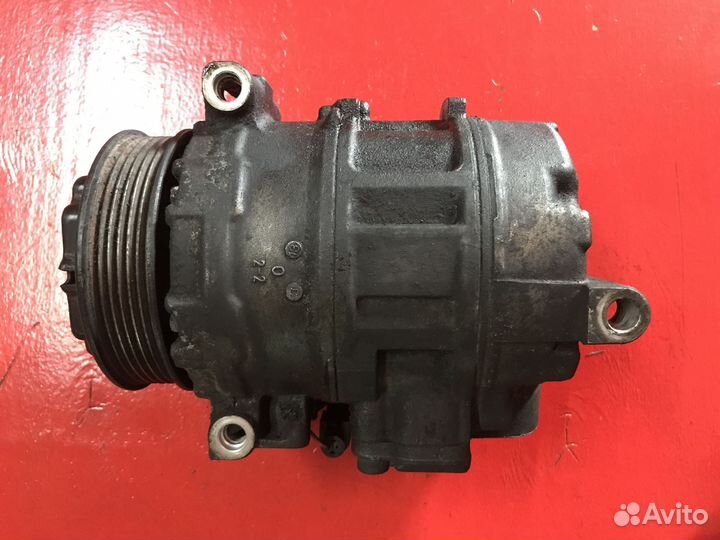 Компрессор кондиционера Mercedes-Benz Ml-Class