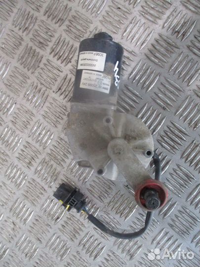 Моторчик стеклоочистителя Volvo 84194650