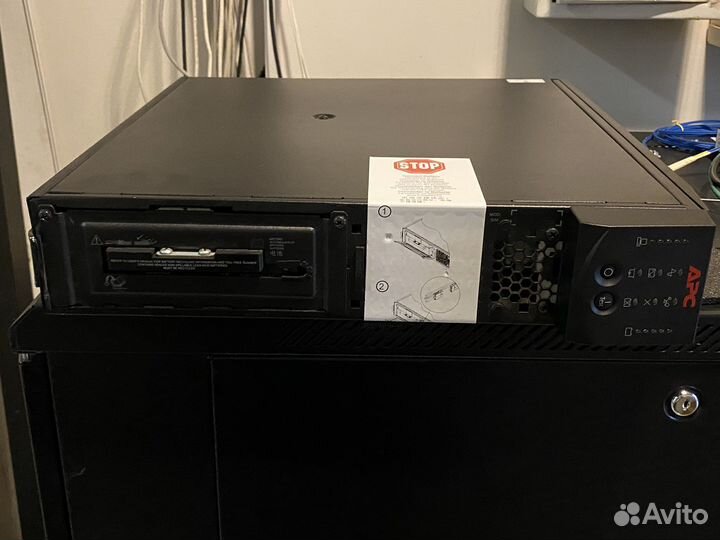 Ибп APC Smart-UPS RT 2000 surt2000rmxli