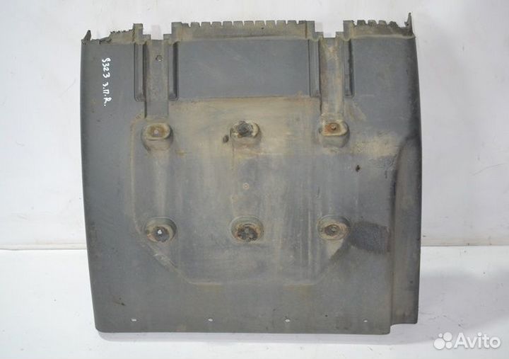 Крыло ведущего моста, переднее правое scania G-ser