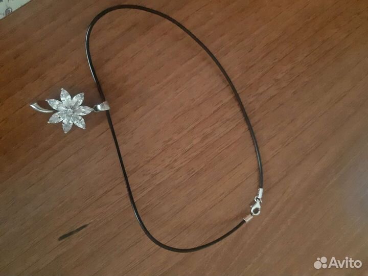 Красивая подвеска