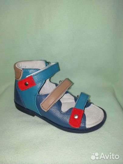 Сандалии для мальчика