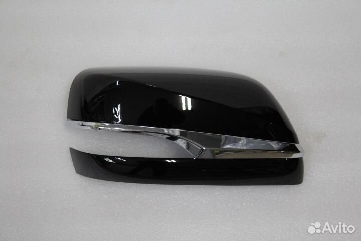 LX570 / LX450d Корпуса зеркал TRD Superior E5QG7