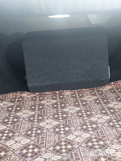 Активный сабвуфер