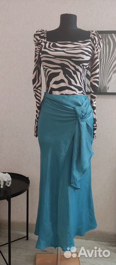 Атласная юбка от Zara