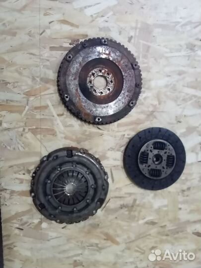 Моховик с корзиной и диском сцепления peugeot 407