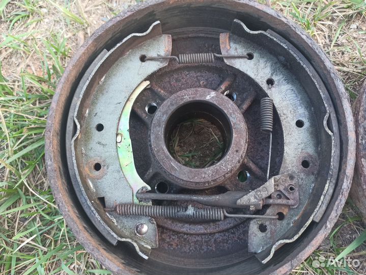 Тормозные барабаны логан 1