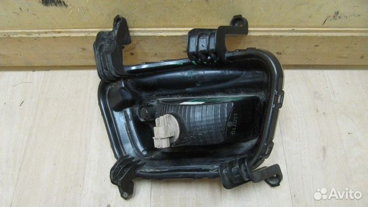 Фара противотуманная левая Kia Rio 2011-2017