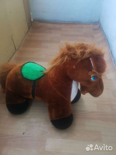 Мягкая игрушка лошадка