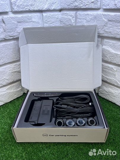 Универсальные парктроники в автомобиль
