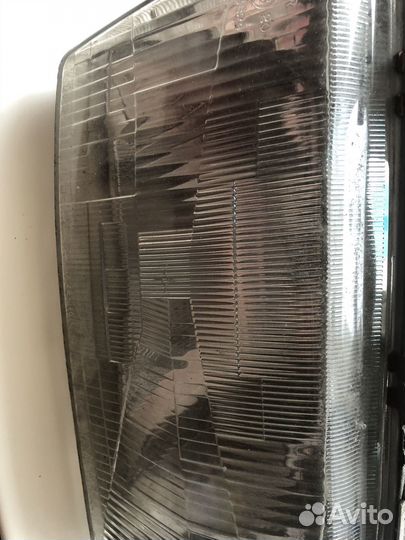 Фара saab 9000 передняя