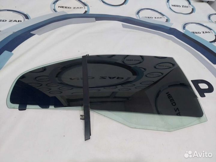 Стекло заднее правое Skoda Octavia A4 2000-2011