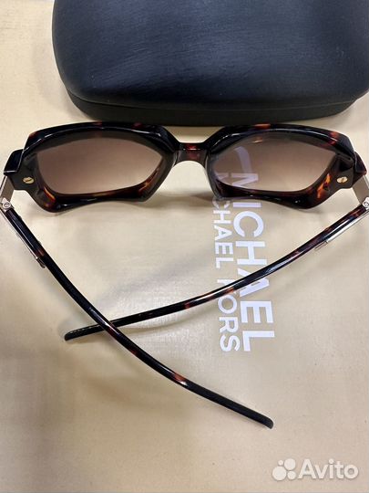 Солнцезащитные очки cazal