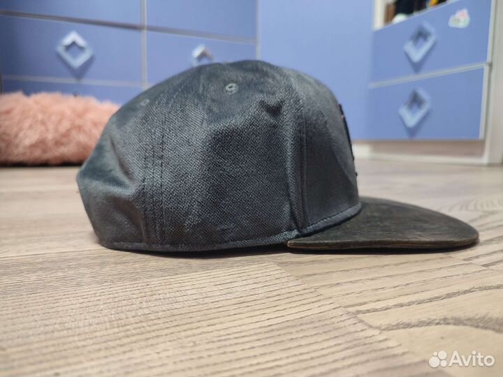 Бейсболка репера Эминем с автографом