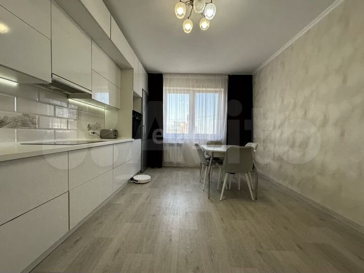 3-к. квартира, 80 м², 16/18 эт.