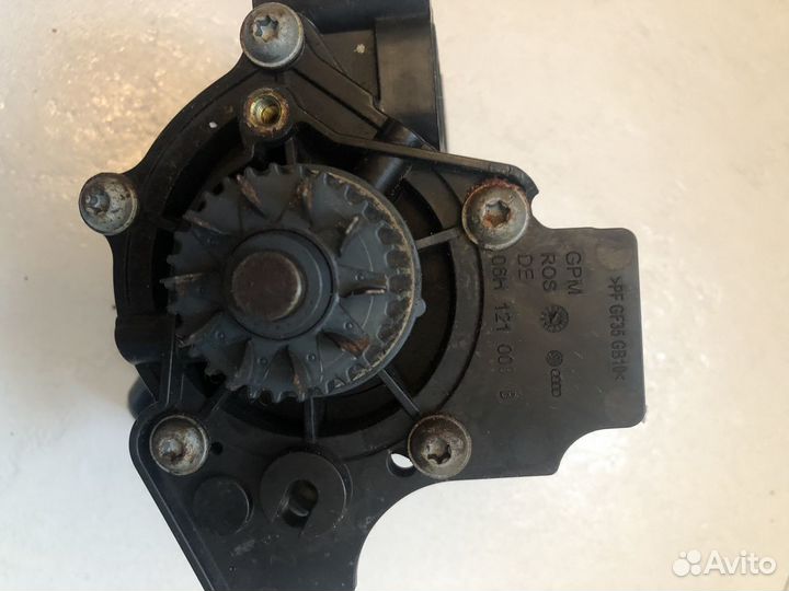 Помпа VAG 06h121026n