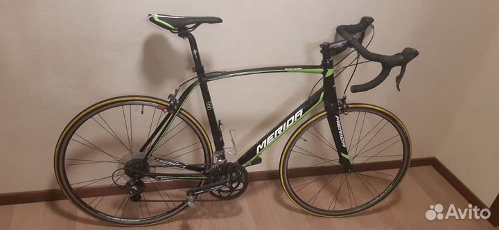 Шоссейный велосипед Merida Scultura 100, рама L