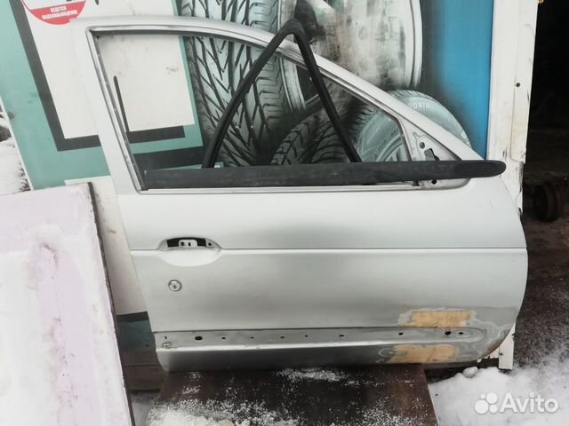 Дверь передняя правая рено меган1 1996-2002 г. в