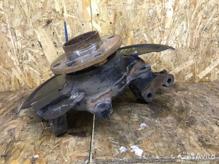 Кулак поворотный передний правый LADA Vesta