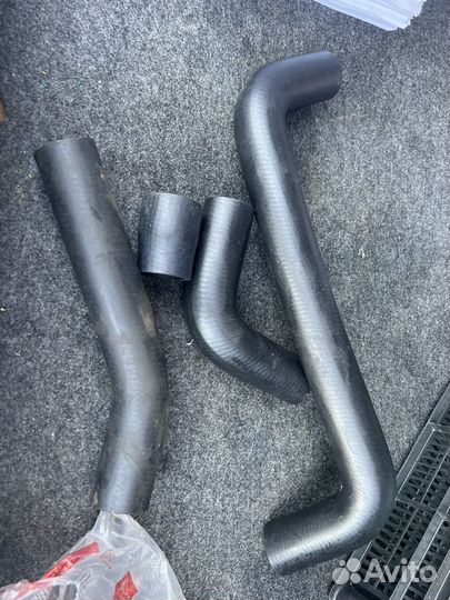Новый комплект патрубков ваз 2107