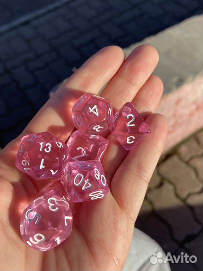 Розовые прозрачные дайсы для днд 7шт