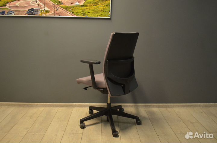 Кресло компьютерное Haworth Comforto Германия