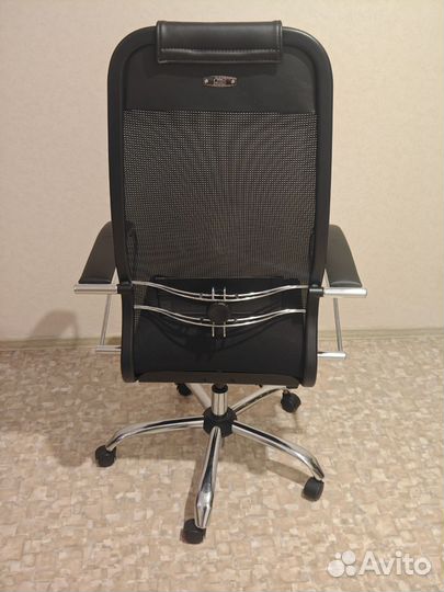 Компьютерное кресло
