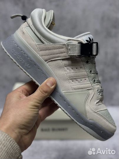 Adidas forum low x bad bunny