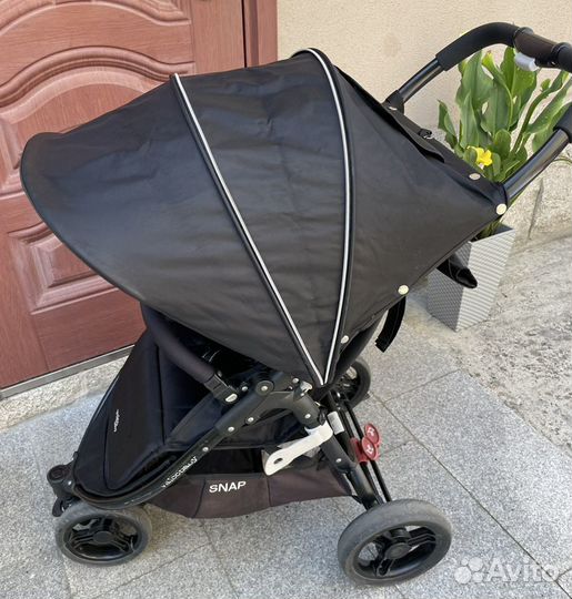 Коляска apeндa пpoкaт нaпpoкaт valco snap 3