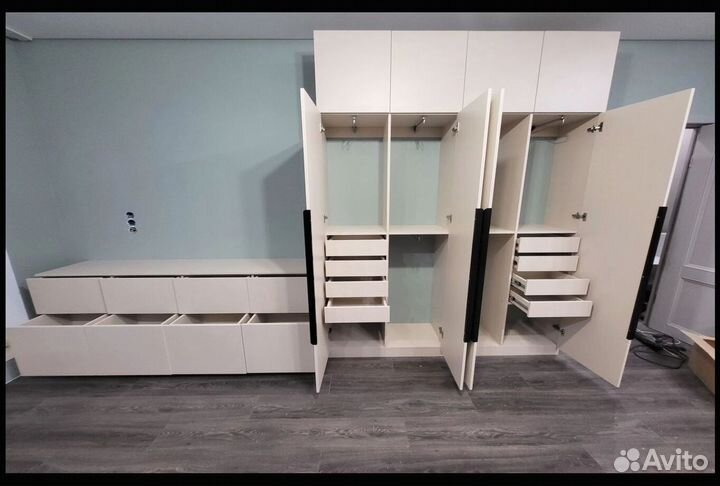 Шкаф распашной на заказ