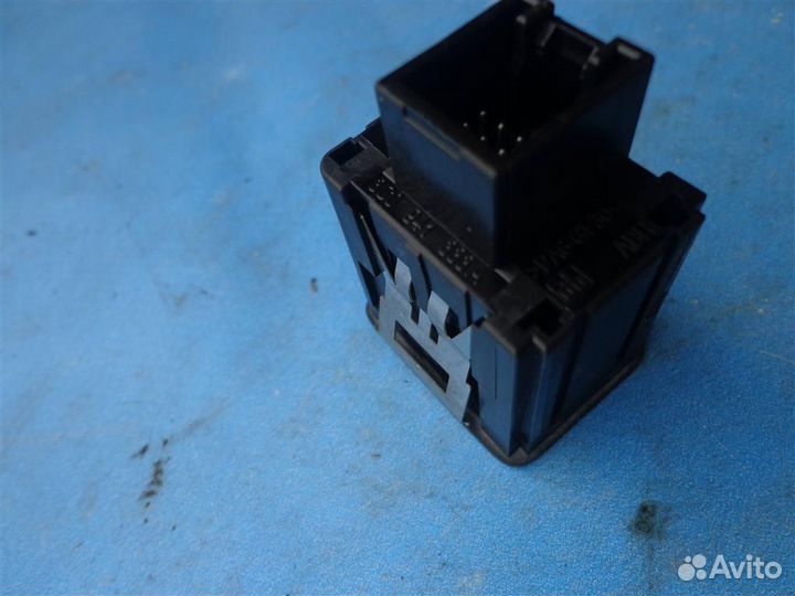 Кнопка корректора фар VW Passat B6