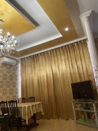 2-к. квартира, 75 м², 1/3 эт.