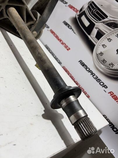 Привод передний Mercedes-Benz Vito 638