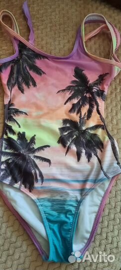 Купальник для девочки 140