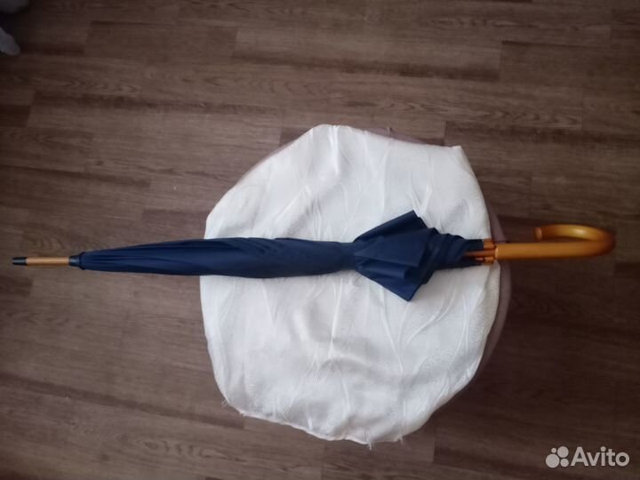 Зонт - трость новый с деревянной ручкой