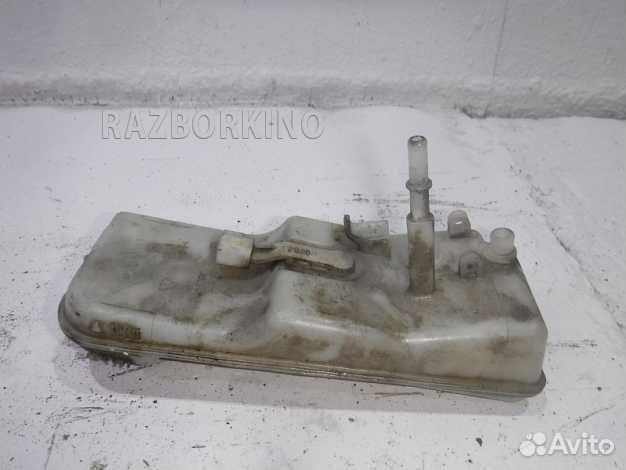 Бачок главного тормозного цилиндра