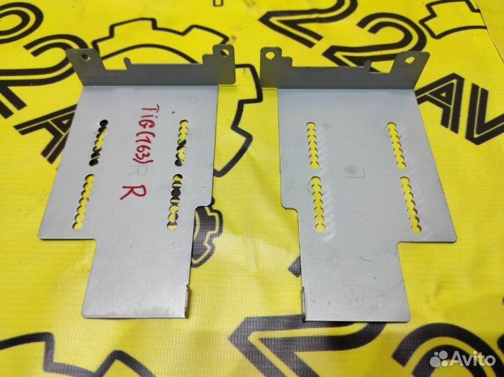 Крепление магнитолы Volkswagen Tiguan 5NZ cczc