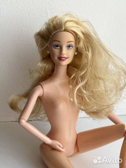 Кукла Барби шарнирная