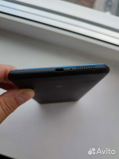 Планшет lenovo TB-7703x