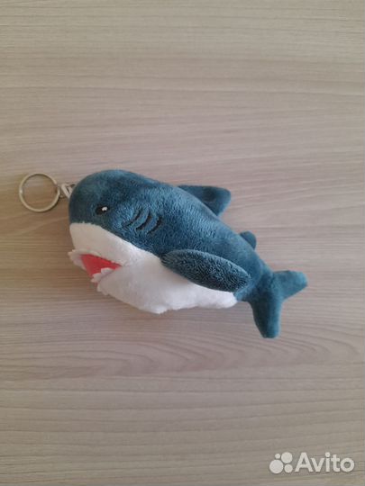 Брелок Акула