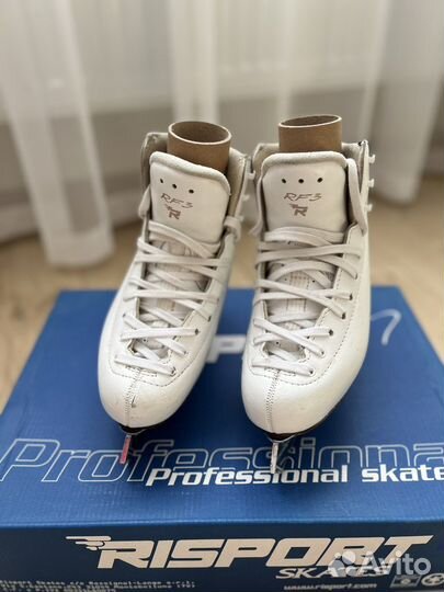 Фигурные коньки risport rf3 pro