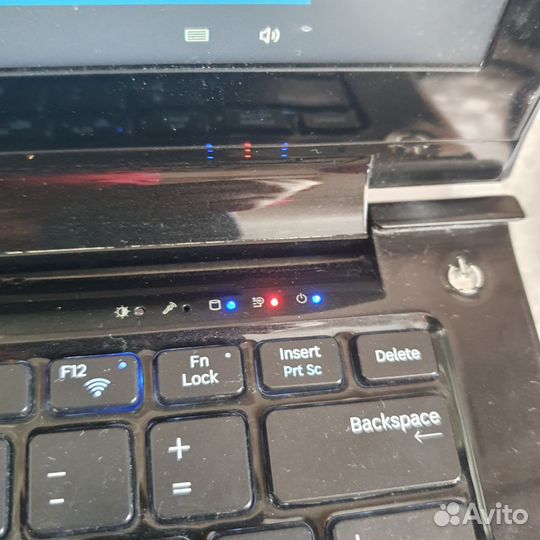 Ноутбук samsung