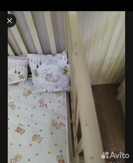 Кровать с маятником и ящиком + матрас