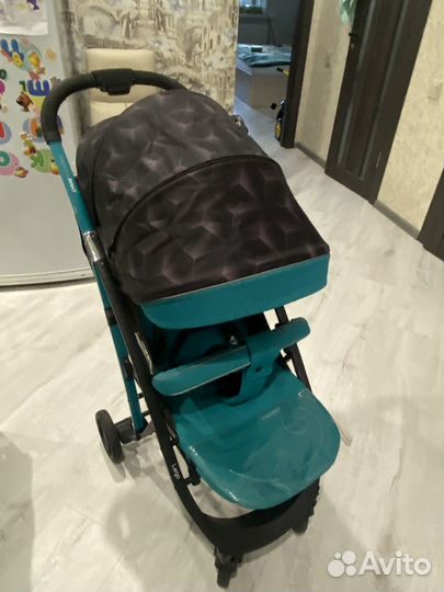 Летняя прогулочная коляска складная