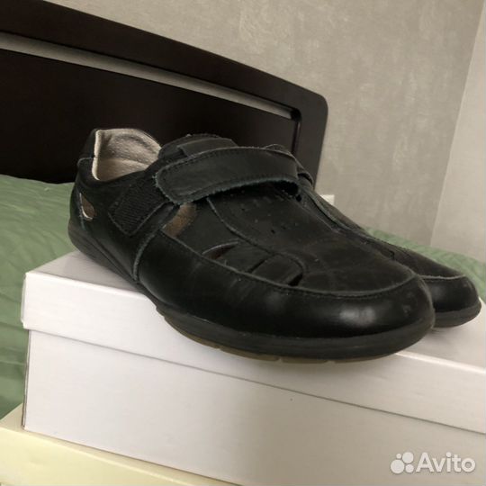 Сандалии