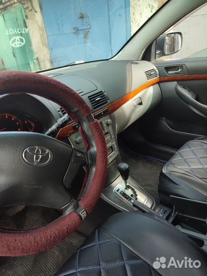 Toyota Avensis 1.8 AT, 2007, 250 000 км